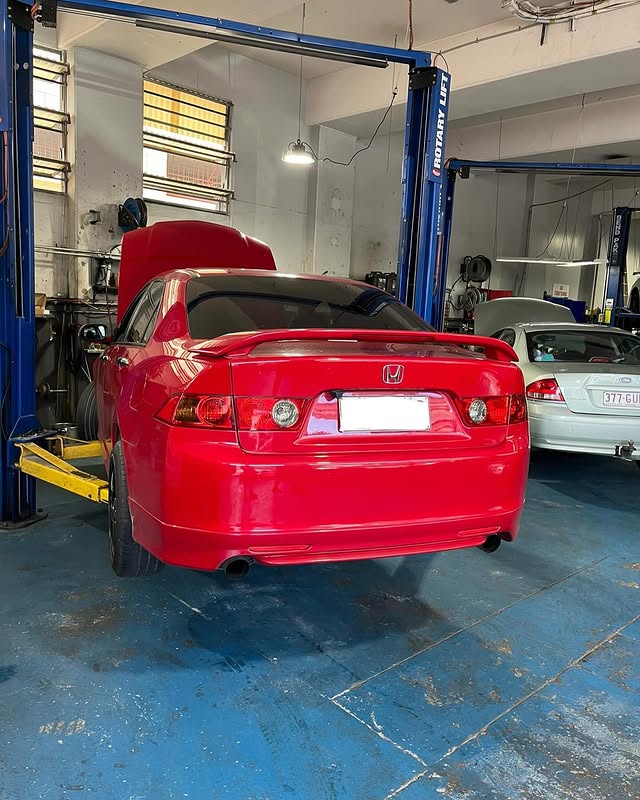Vehicle being serviced in the Memmotts workshop (photo 2)